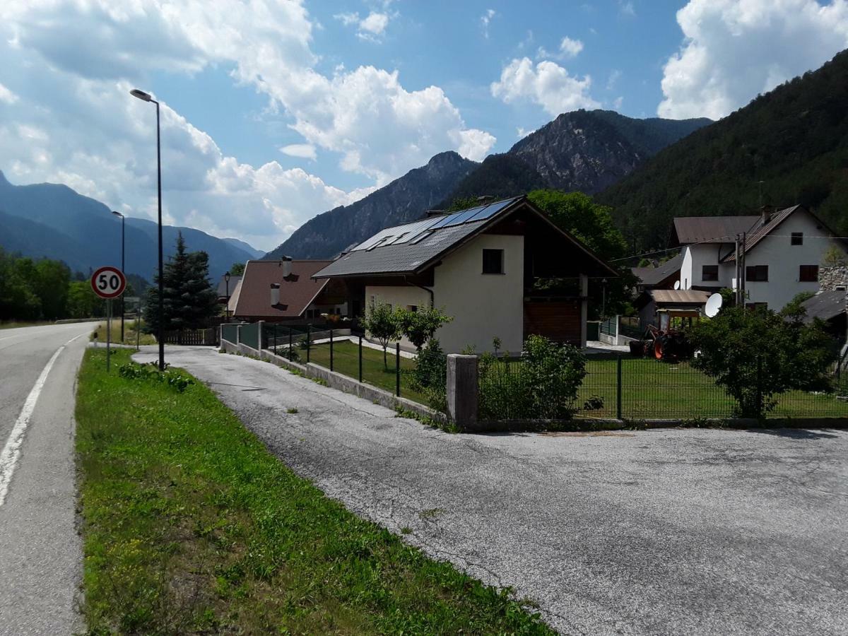 Casa Vacanze Da Ile Malborghetto Valbruna Exterior foto